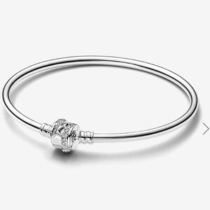 Pandora Moments Limited Edition Shooting Star Charm Bangle (6.7 inches)